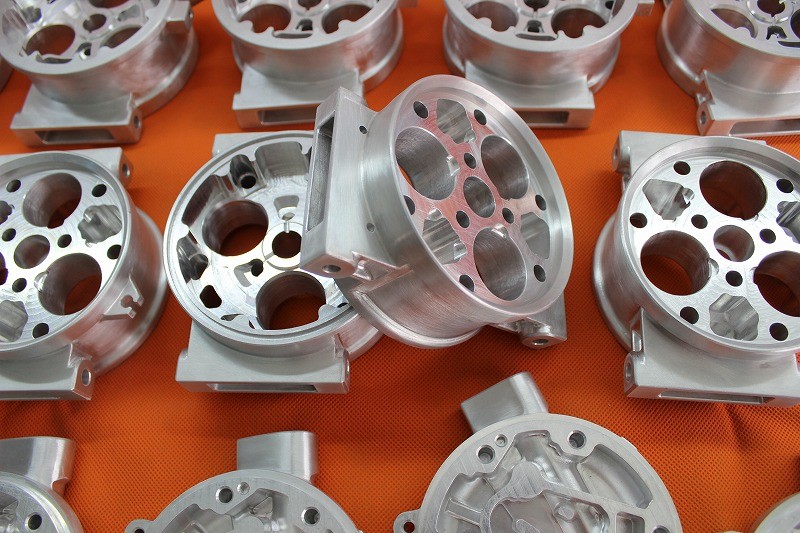 金属手板厂家如何选择？